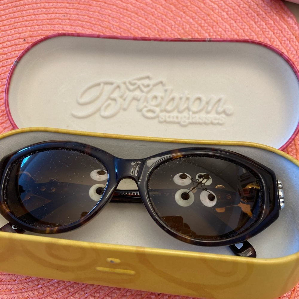 Brighton sun glasses with original case